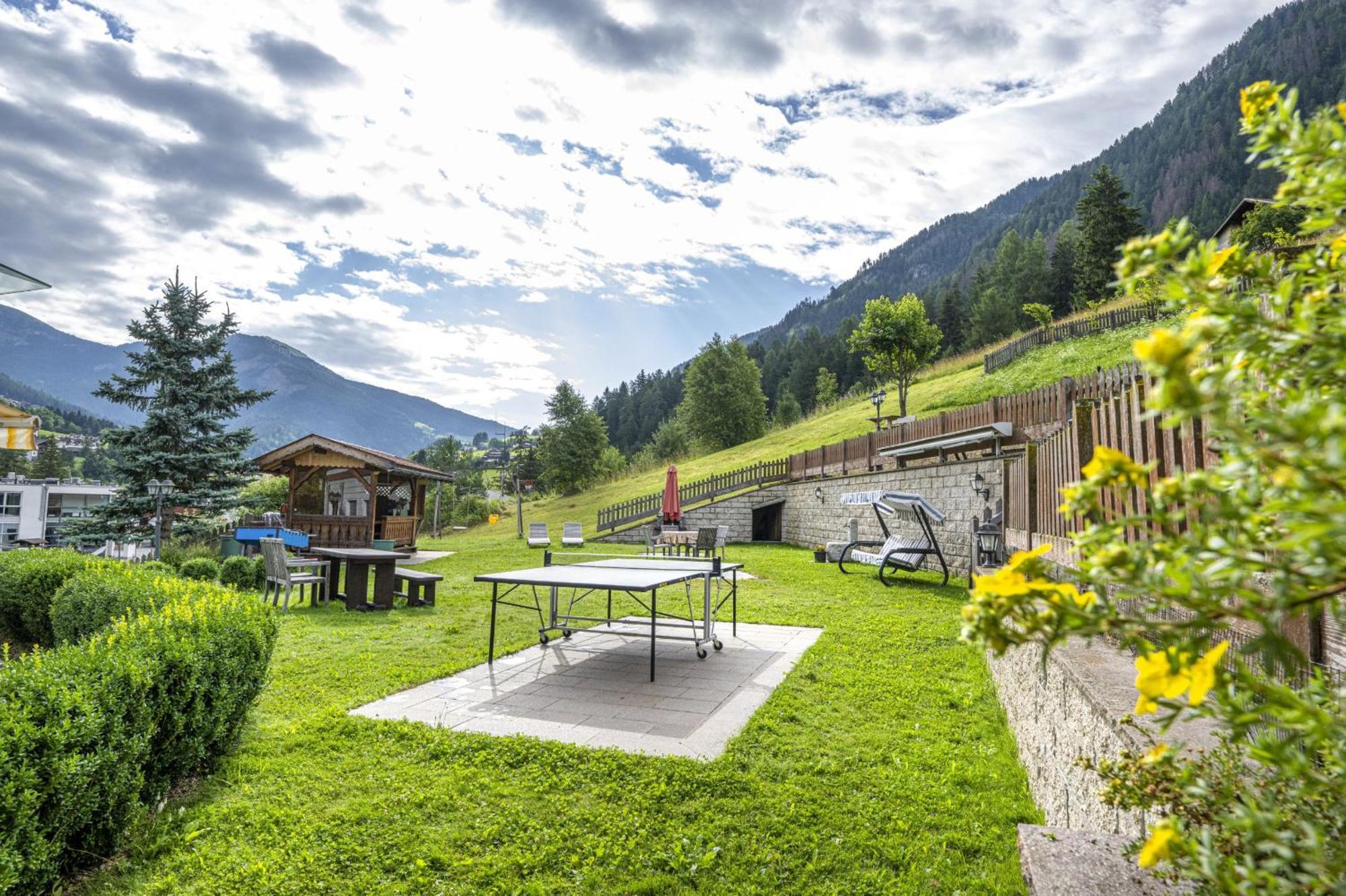 Apartments Mirandula Ortisei Exterior photo